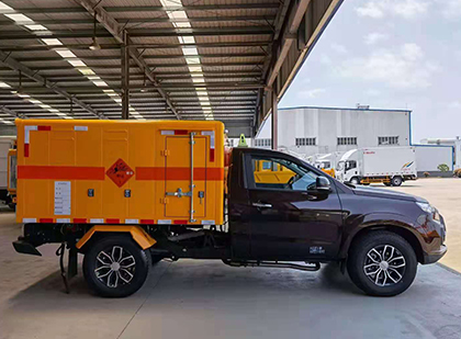 资溪爆破器材运输车